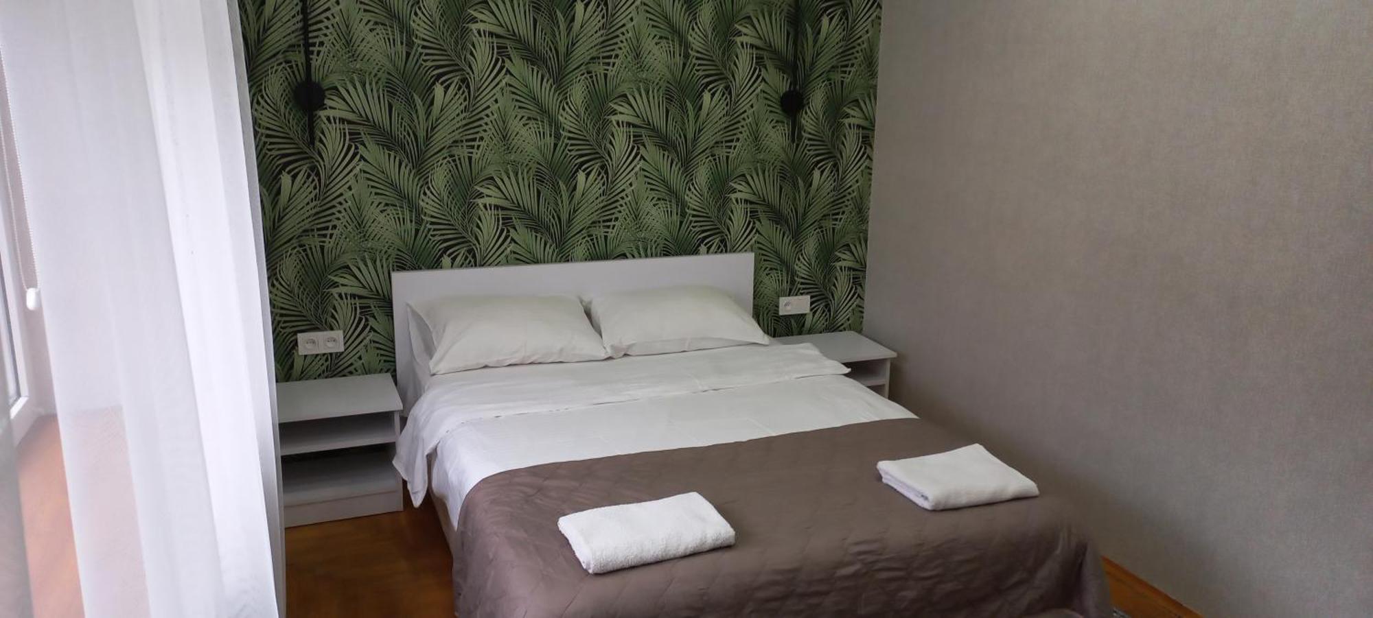 Pelican Guest House & Hostel Czernowitz Exterior foto
